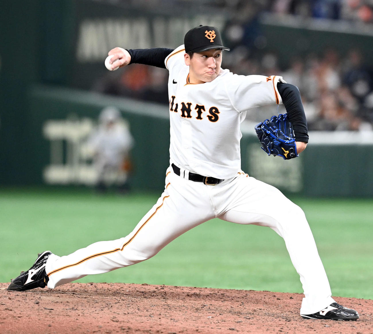 巨人対広島　9回からマウンドに上がった巨人大勢（撮影・たえ見朱実）
