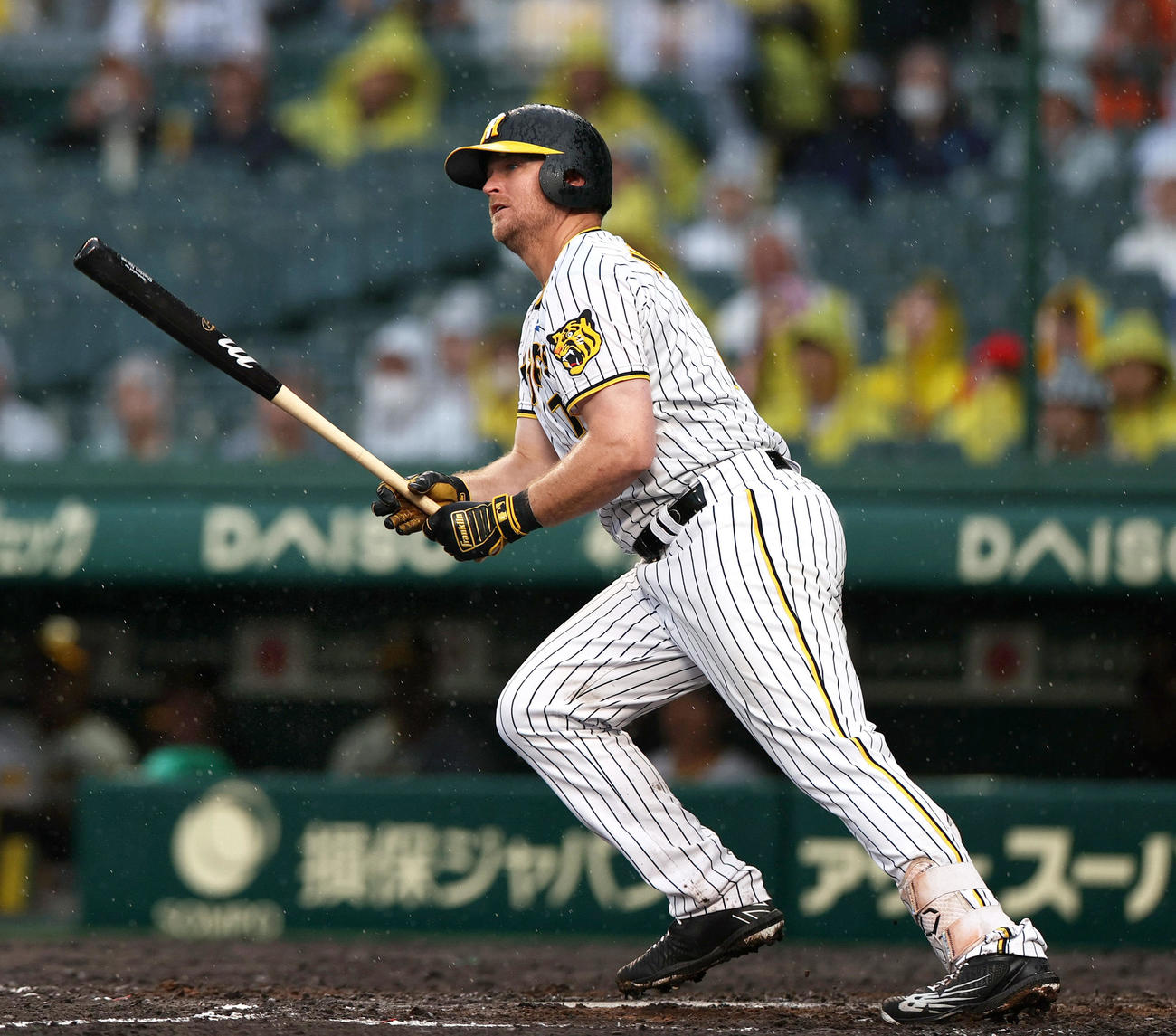 阪神対DeNA 8回裏阪神2死二塁、ノイジーは左前適時打を放つ（撮影・上山淳一）