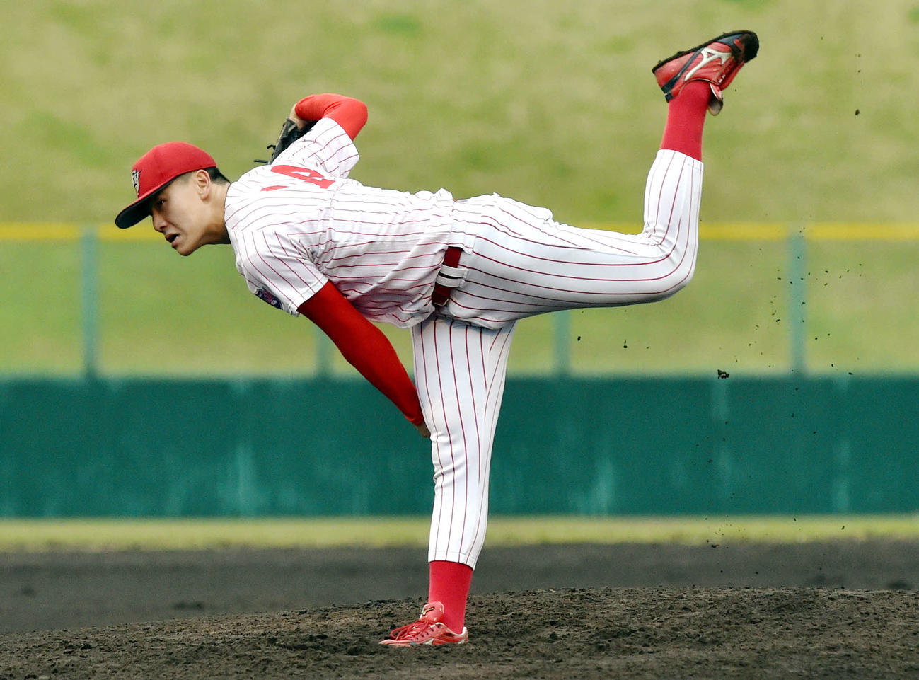 富士大対青森大　力投する富士大・木下（撮影・相沢孔志）