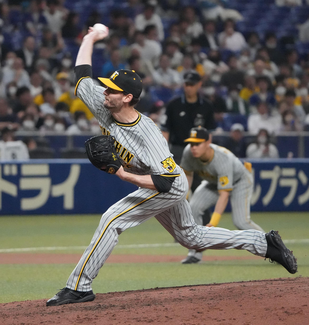 中日対阪神　8回裏、阪神2番手で登板するK・ケラー（撮影・森本幸一）