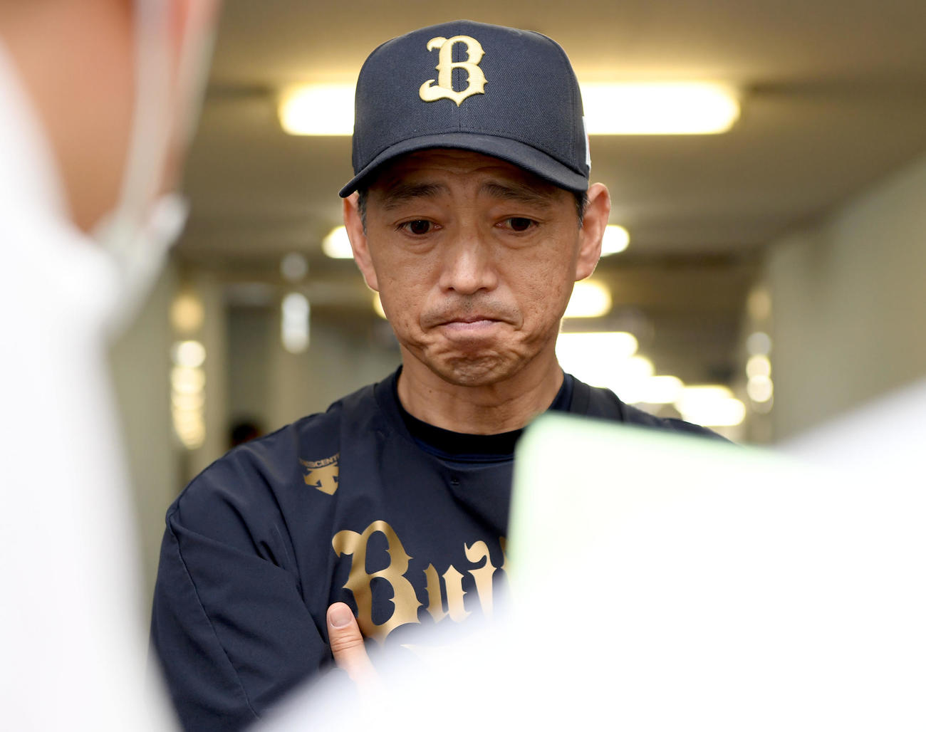 ロッテ対オリックス　中西太さんの訃報を受け、取材に応じたオリックス田口外野守備・走塁コーチ（撮影・たえ見朱実）
