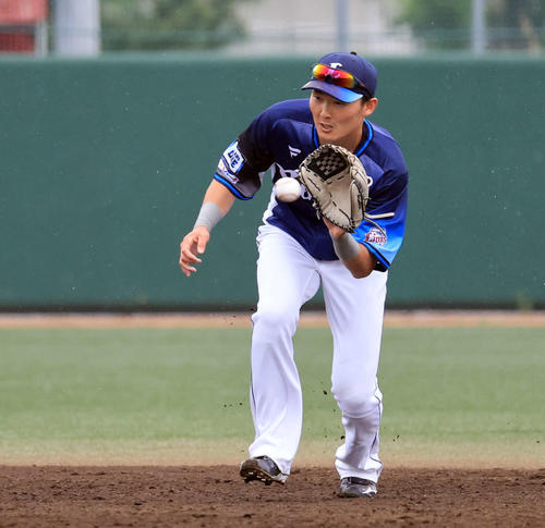 西武】源田壮亮2軍戦で実戦復帰 3度の遊ゴロ処理に2安打「前に進ん