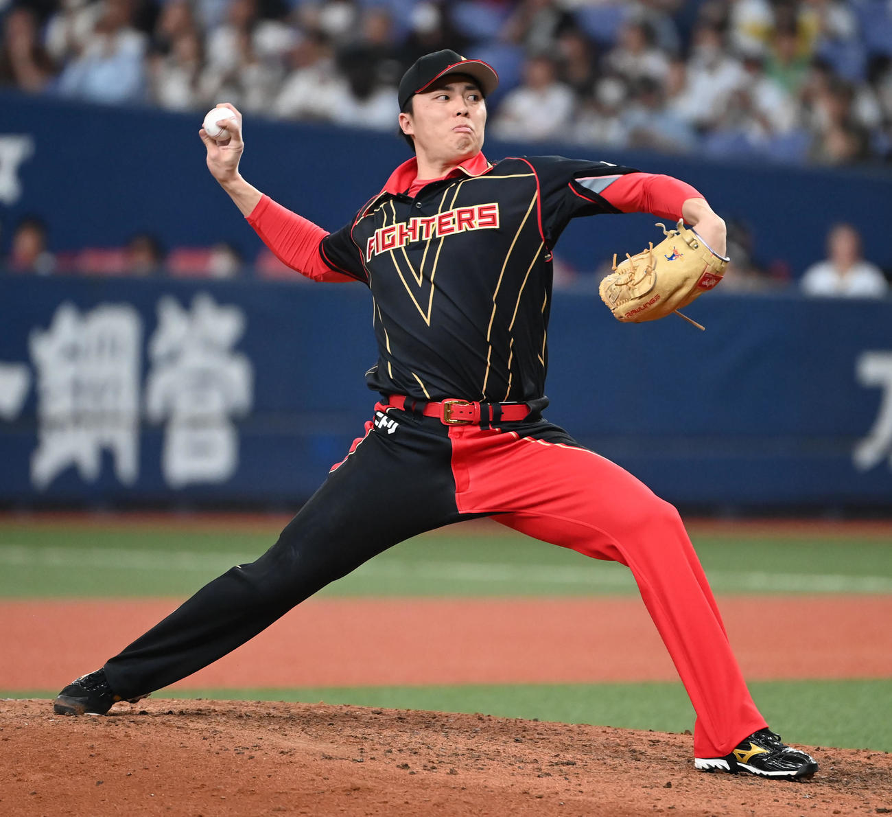 オリックス対日本ハム　日本ハム2番手の田中正（撮影・石井愛子）