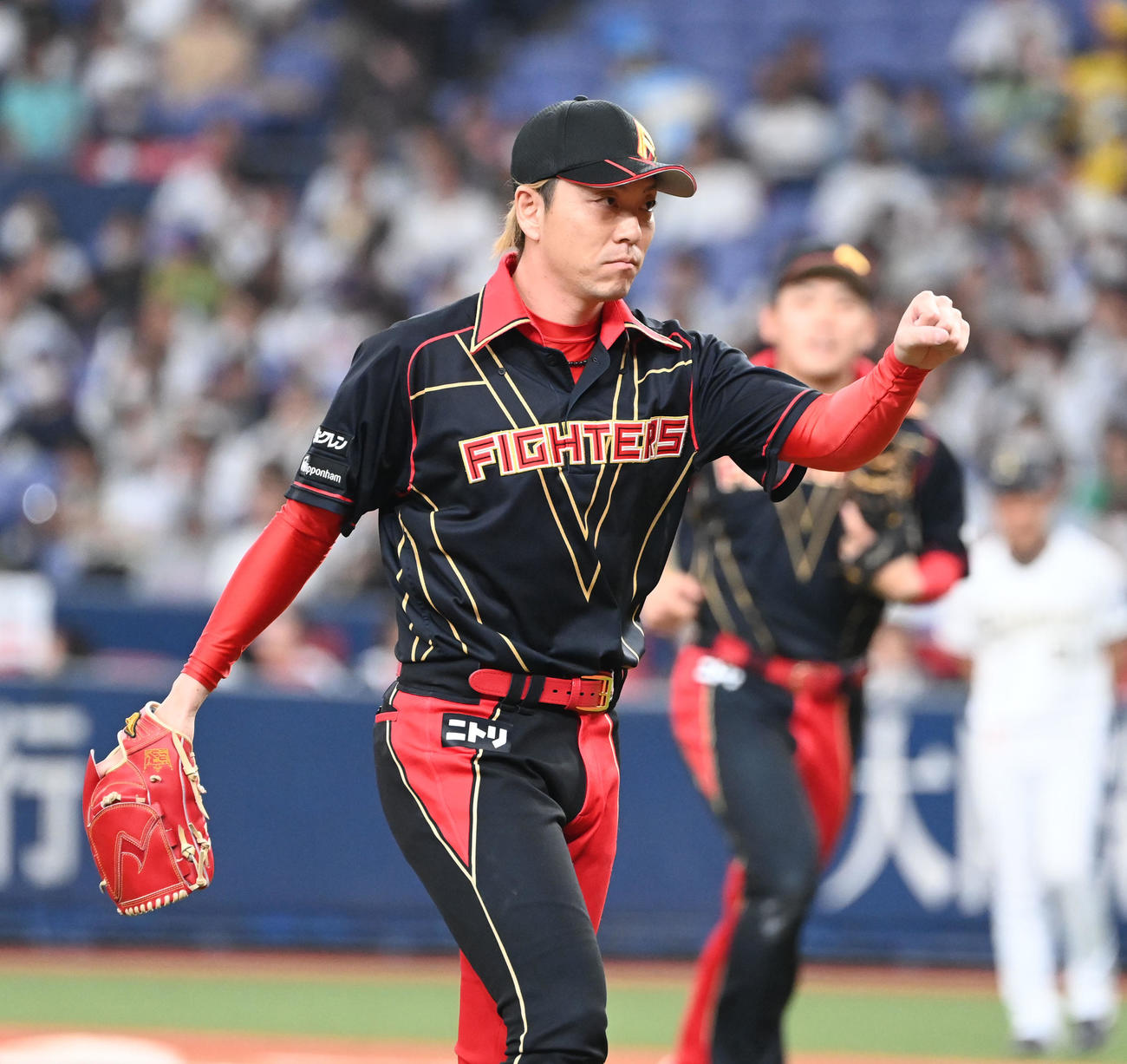 オリックス対日本ハム　8回途中から登板した日本ハム宮西（（撮影・和賀正仁）