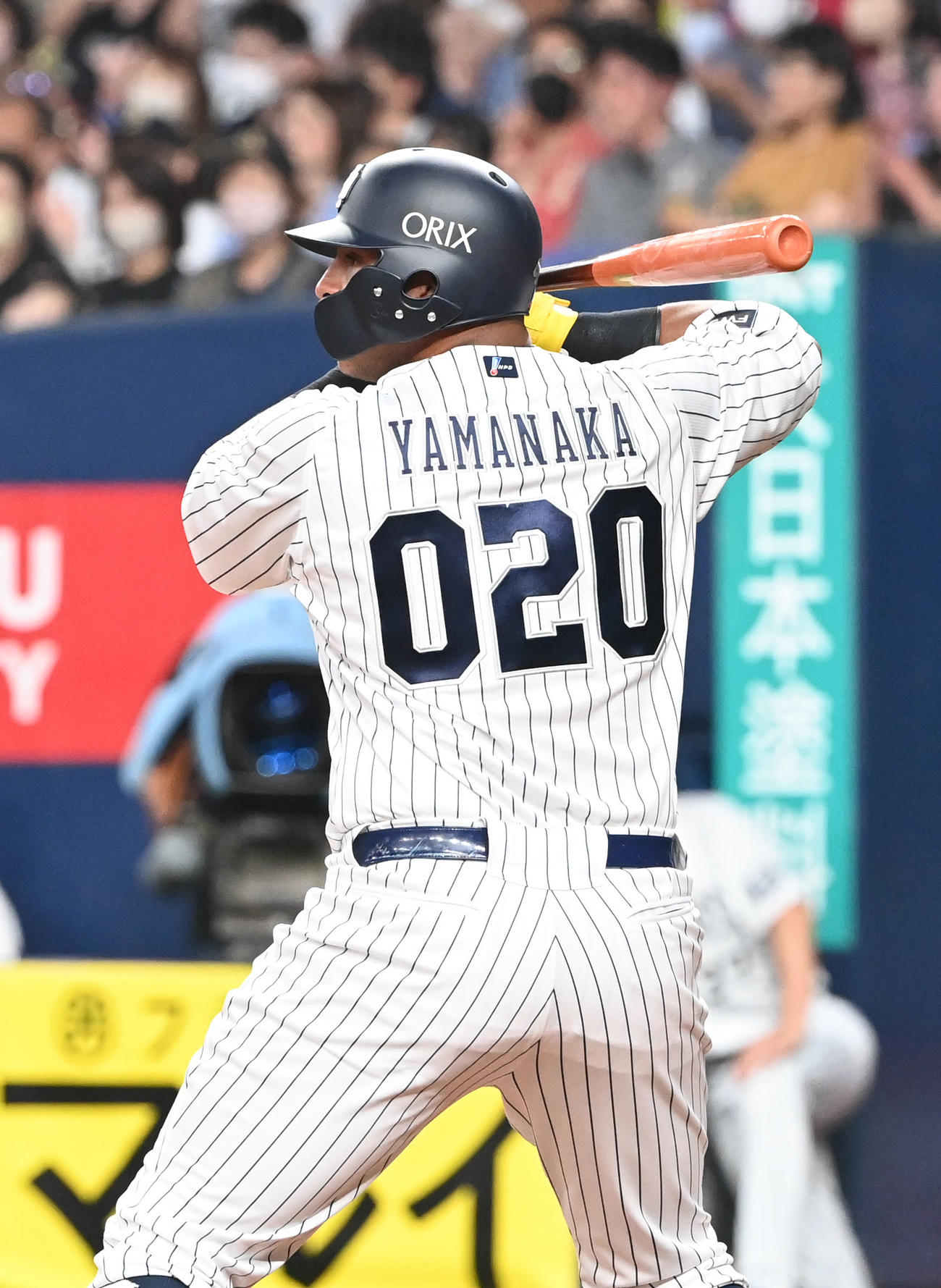 オリックス対日本ハム　山中のユニホームを借り出場するセデーニョ（撮影・和賀正仁）