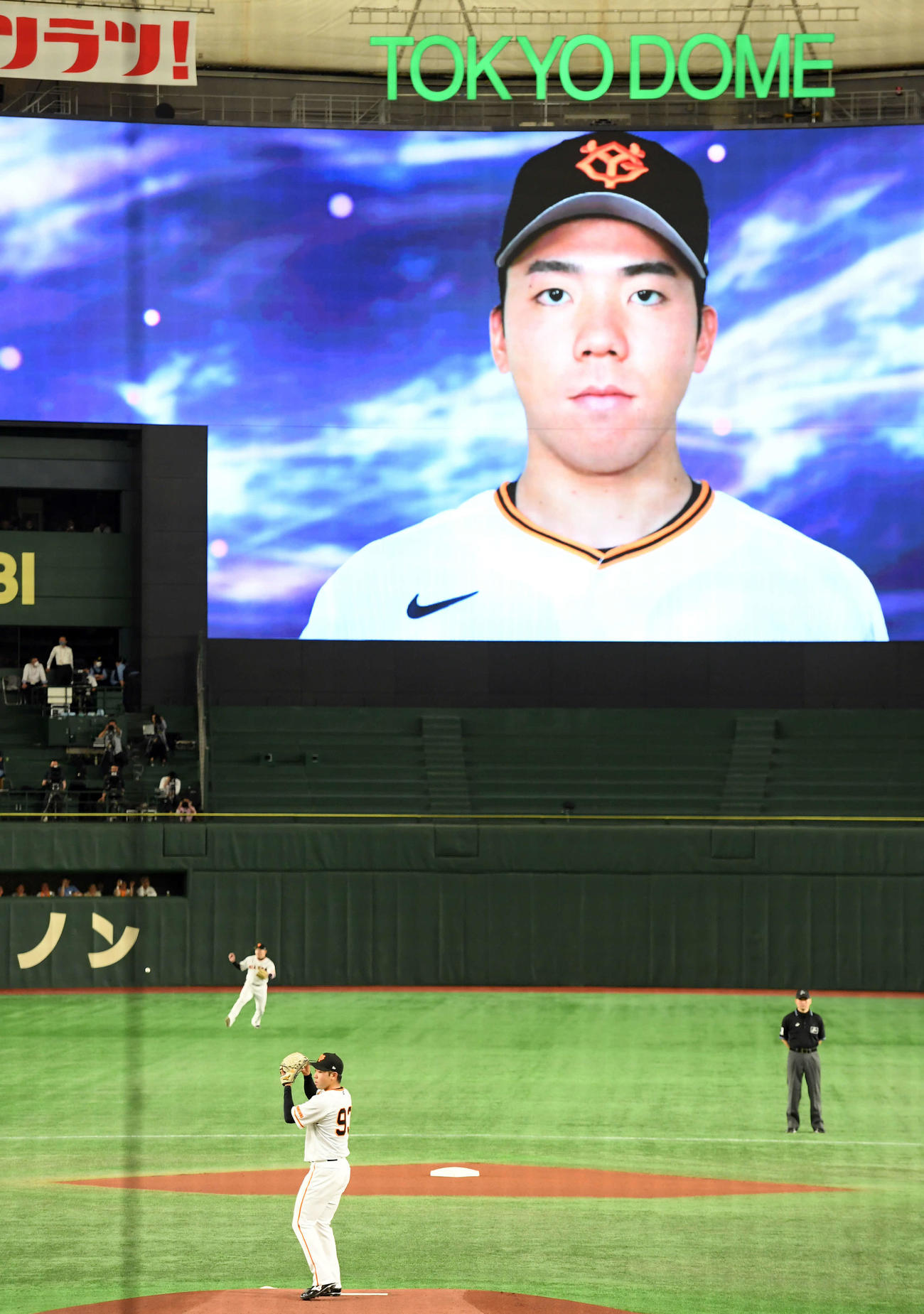 巨人対中日　プロ入り初先発の巨人松井颯（撮影・たえ見朱実）