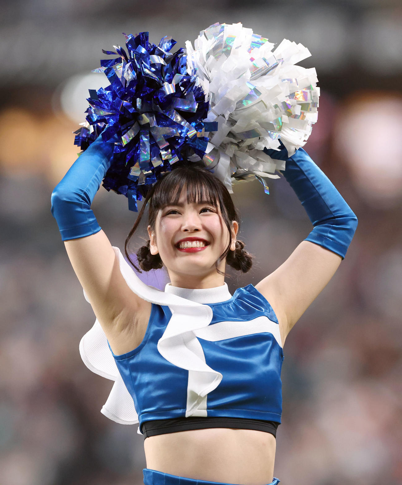羊ヘアでダンスを披露するファイターズガールの滝谷美夢さん（2023年5月17日撮影）