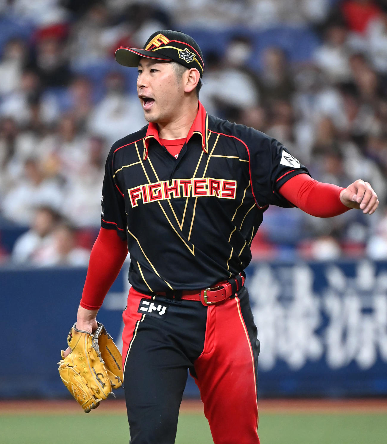 19日、オリックス戦でピンチを切り抜け叫ぶ加藤貴