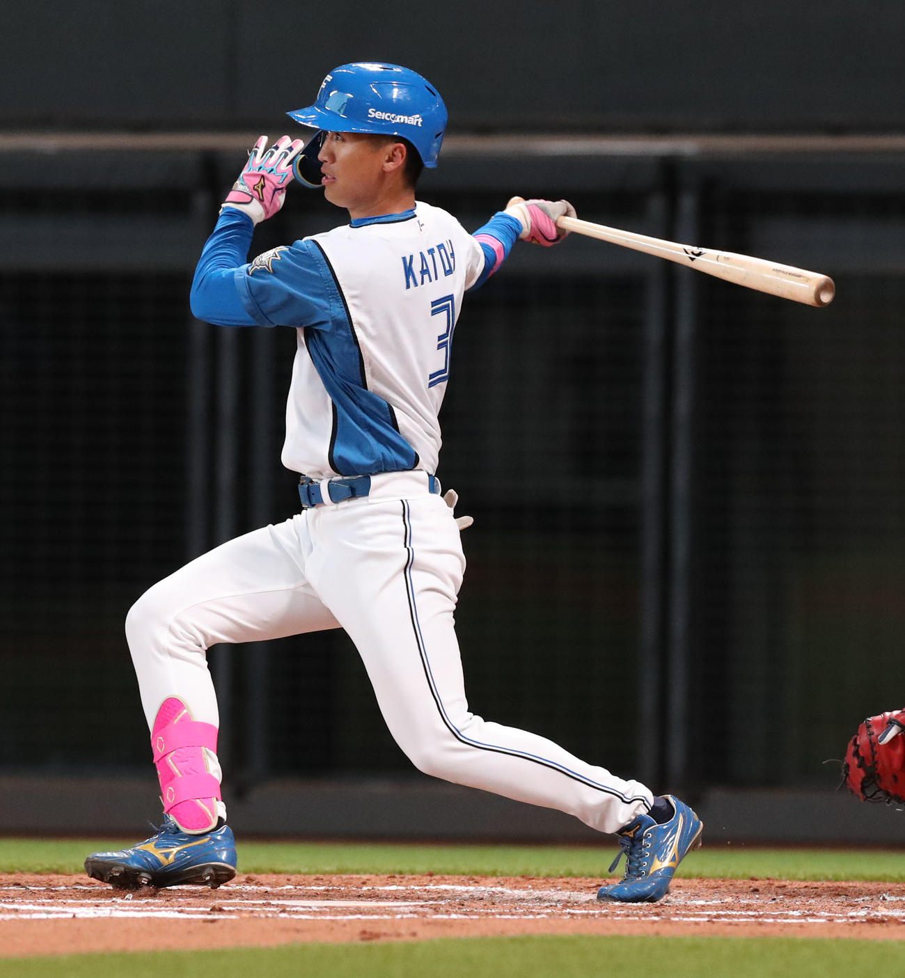 日本ハム対ソフトバンク　2回裏日本ハム無死、加藤豪は中前打を放つ（撮影・佐藤翔太）
