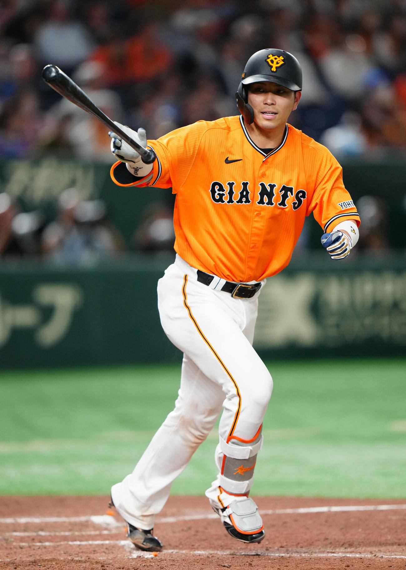 巨人対DeNA 5回裏巨人2死二塁、2点本塁打を放った大城卓（撮影・江口和貴）