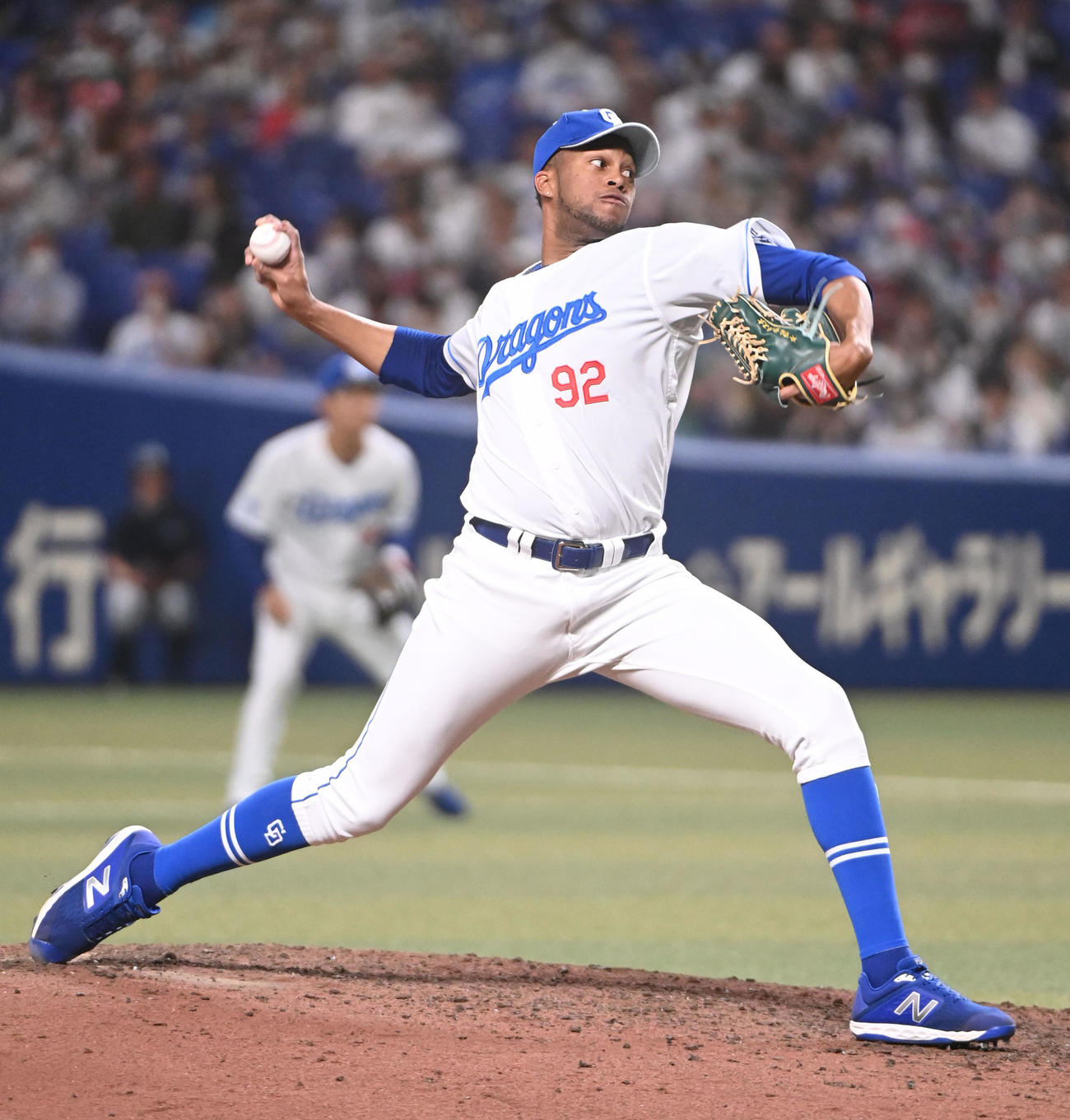 中日対DeNA 9回表、中日4番手で登板するマルティネス（撮影・森本幸一）