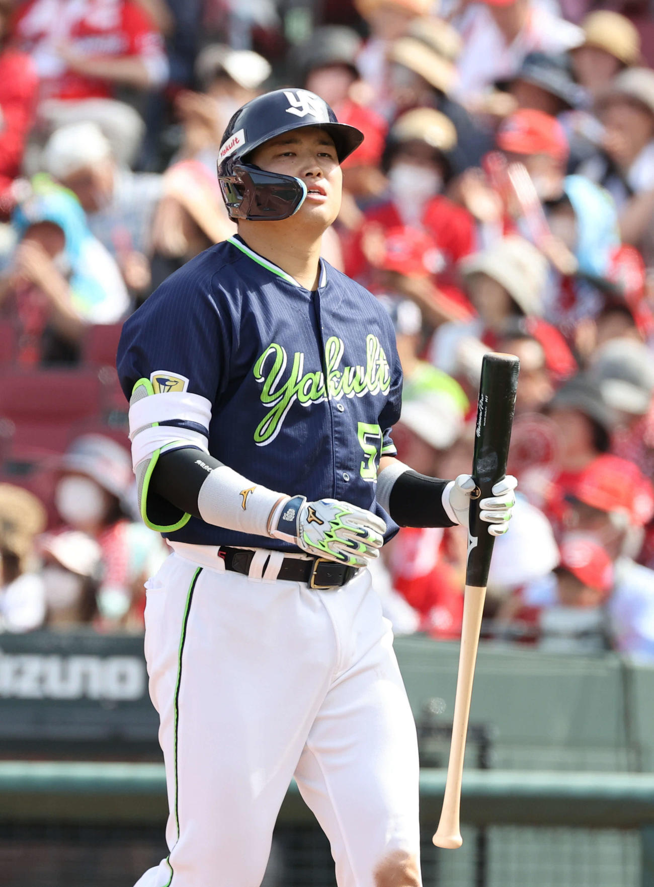 広島対ヤクルト　6回表ヤクルト2死、村上は三振（撮影・加藤孝規）