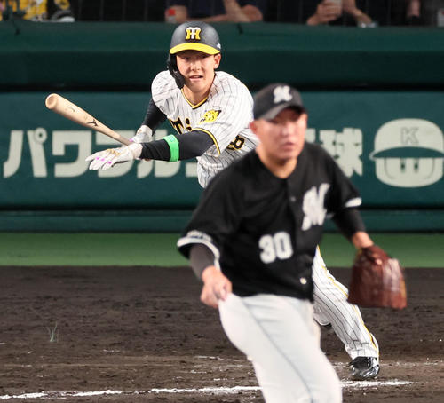 阪神】途中出場の小幡竜平が延長11回サヨナラ打 9回3点追いつかれる