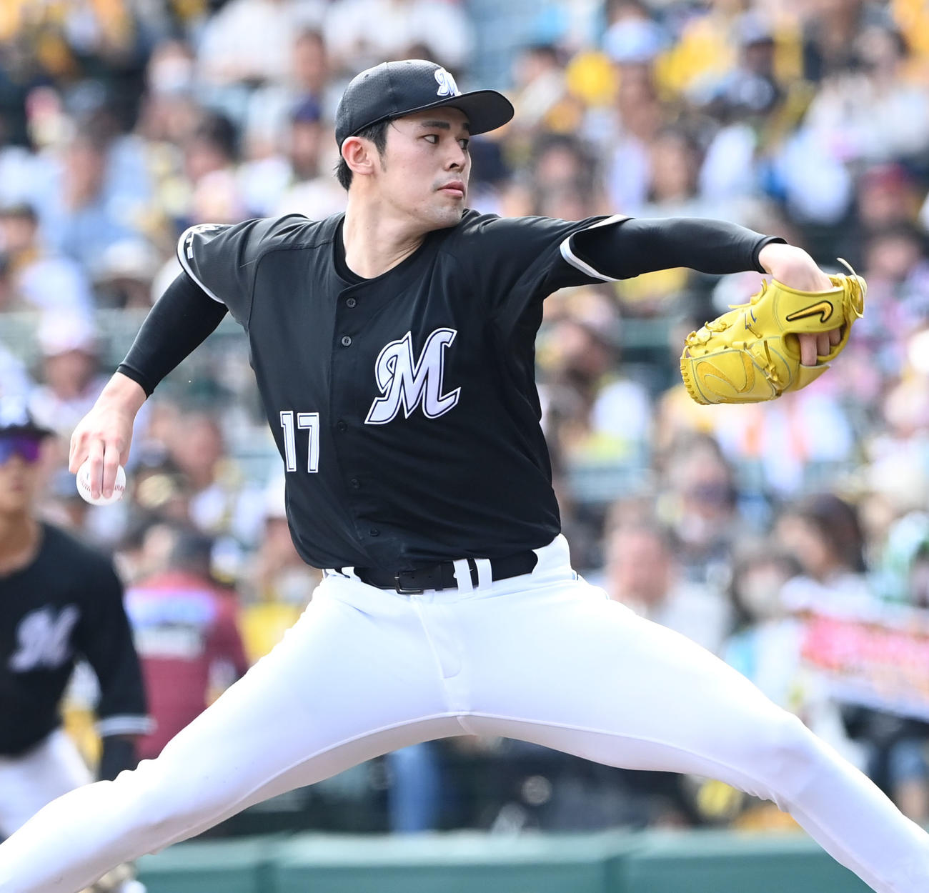 阪神対ロッテ　力投するロッテ先発の佐々木朗（撮影・和賀正仁）