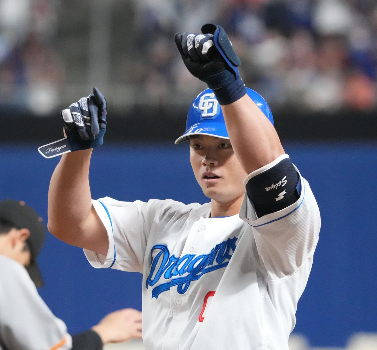 5月5日、巨人戦の8回に2点適時打を放った中日細川成也