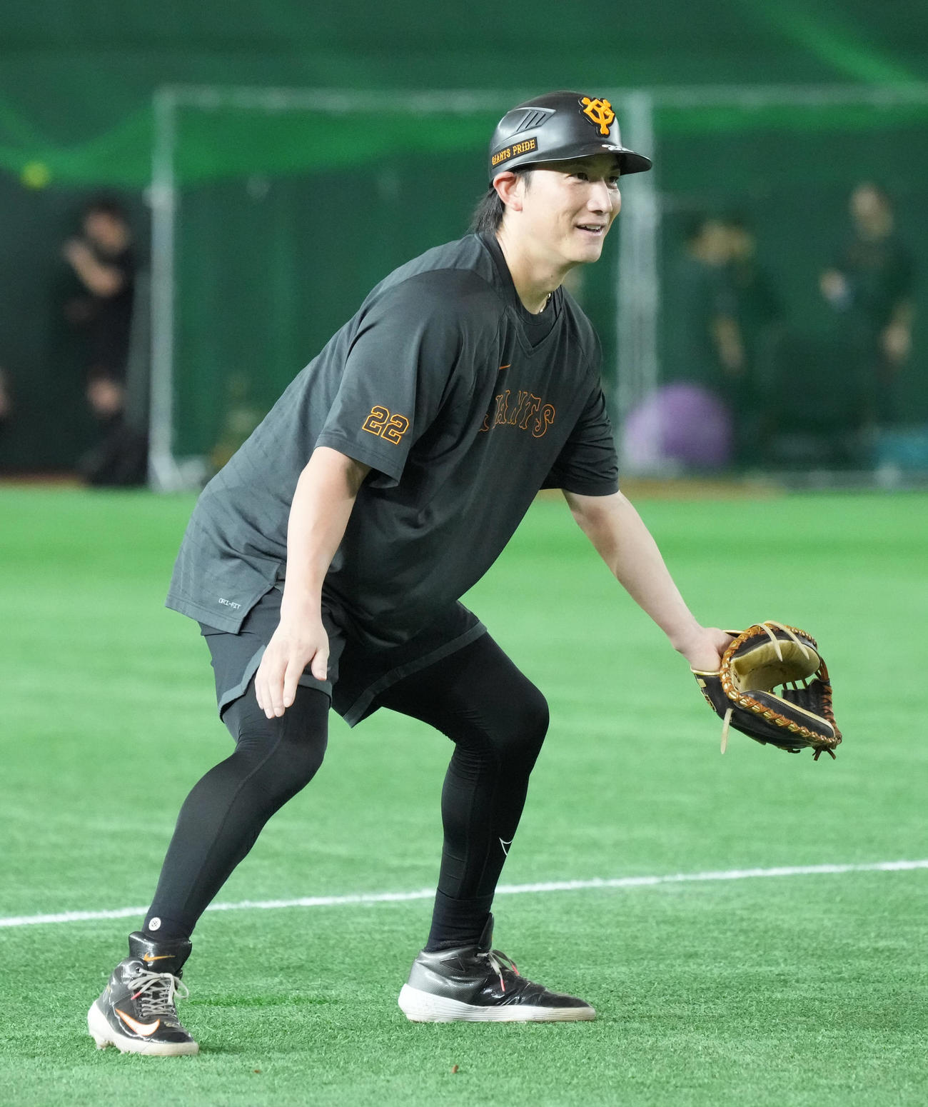 試合前の練習に臨む巨人小林（2023年6月3日撮影）
