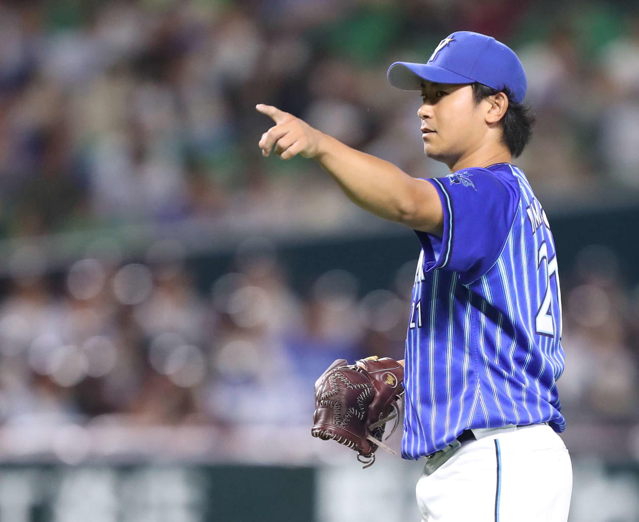 ソフトバンク対DeNA 7回裏ソフトバンク無死、柳田を二ゴロに打ち取る今永（撮影・冨田成美）