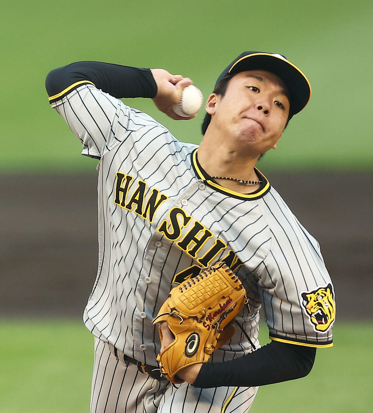 楽天対阪神　阪神先発の村上（撮影・河田真司）