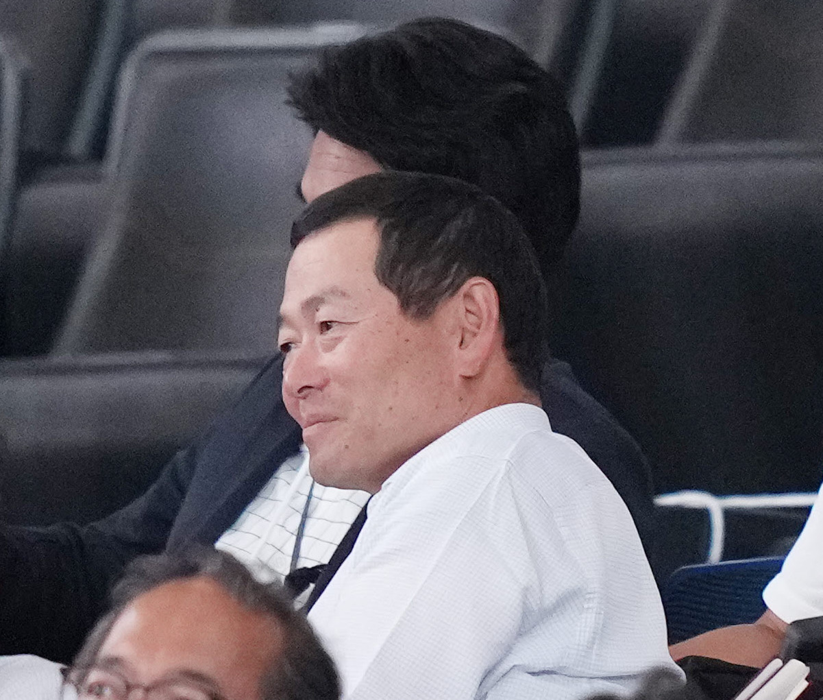 全日本大学野球選手権　視察する巨人桑田ファーム総監督（2023年6月6日撮影）