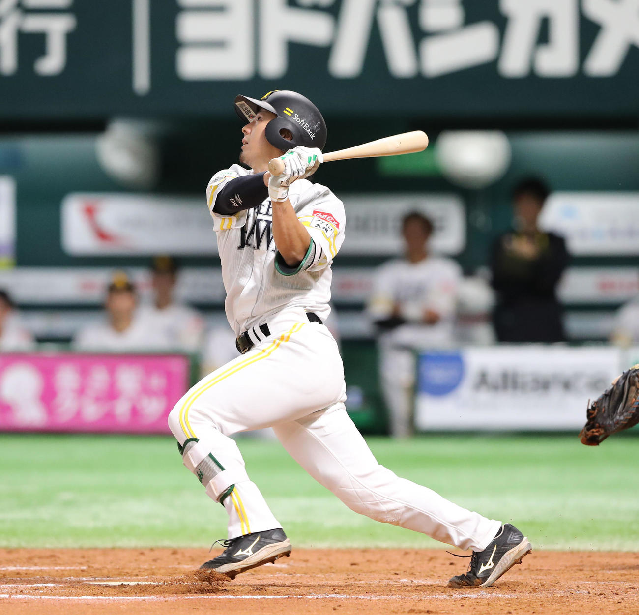 ソフトバンク対DeNA 7回裏ソフトバンク2死、佐藤直は中飛に終わる（撮影・梅根麻紀）