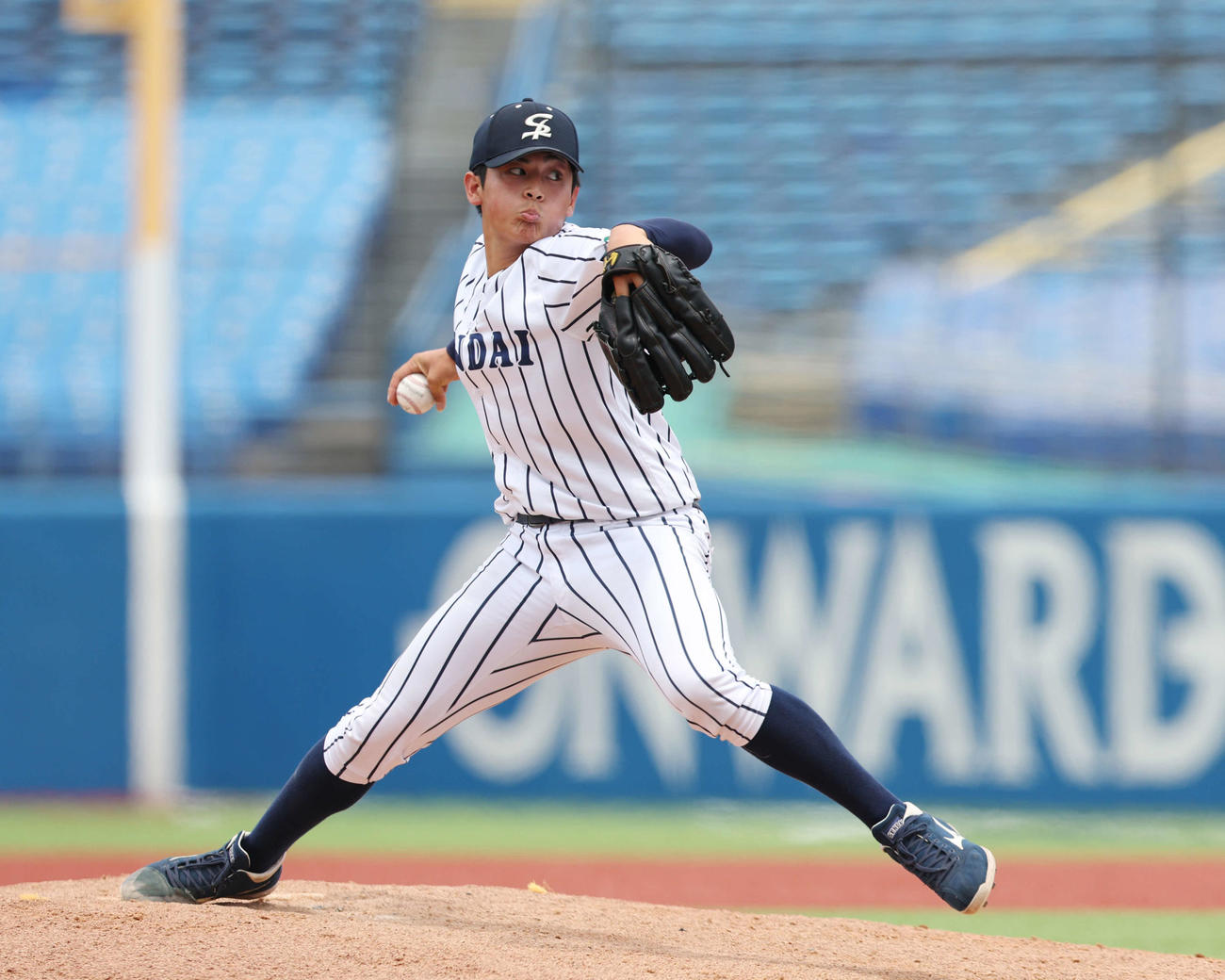 仙台大対明大　力投する仙台大先発の佐藤（撮影・宮地輝）
