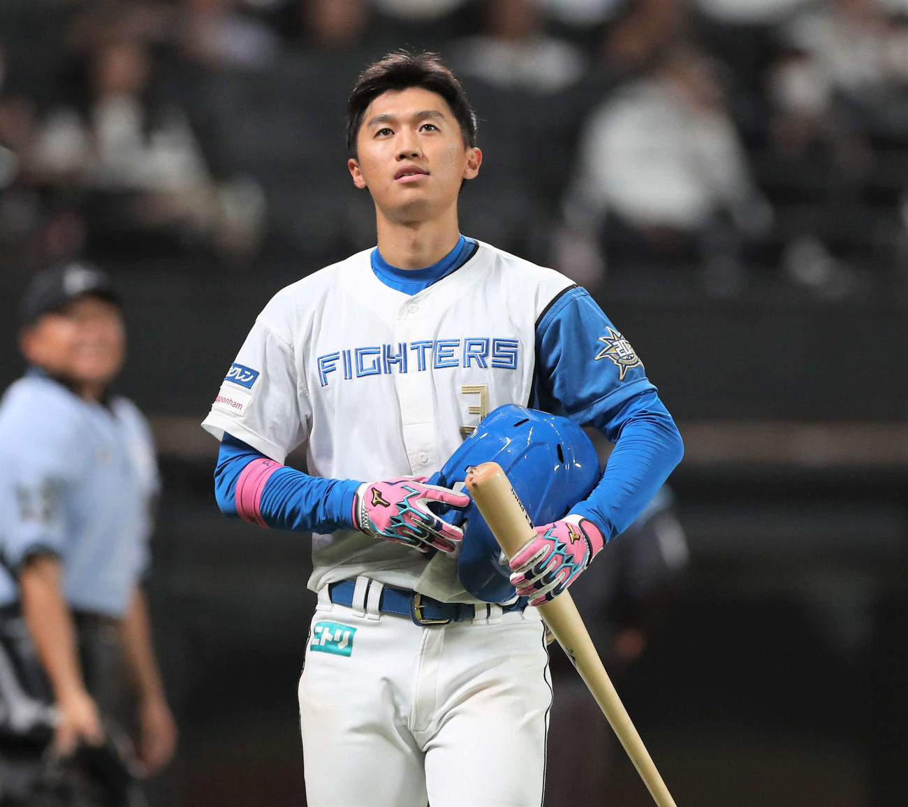日本ハム対広島　5回裏日本ハム2死三塁、三振に終わる加藤豪（撮影・黒川智章）