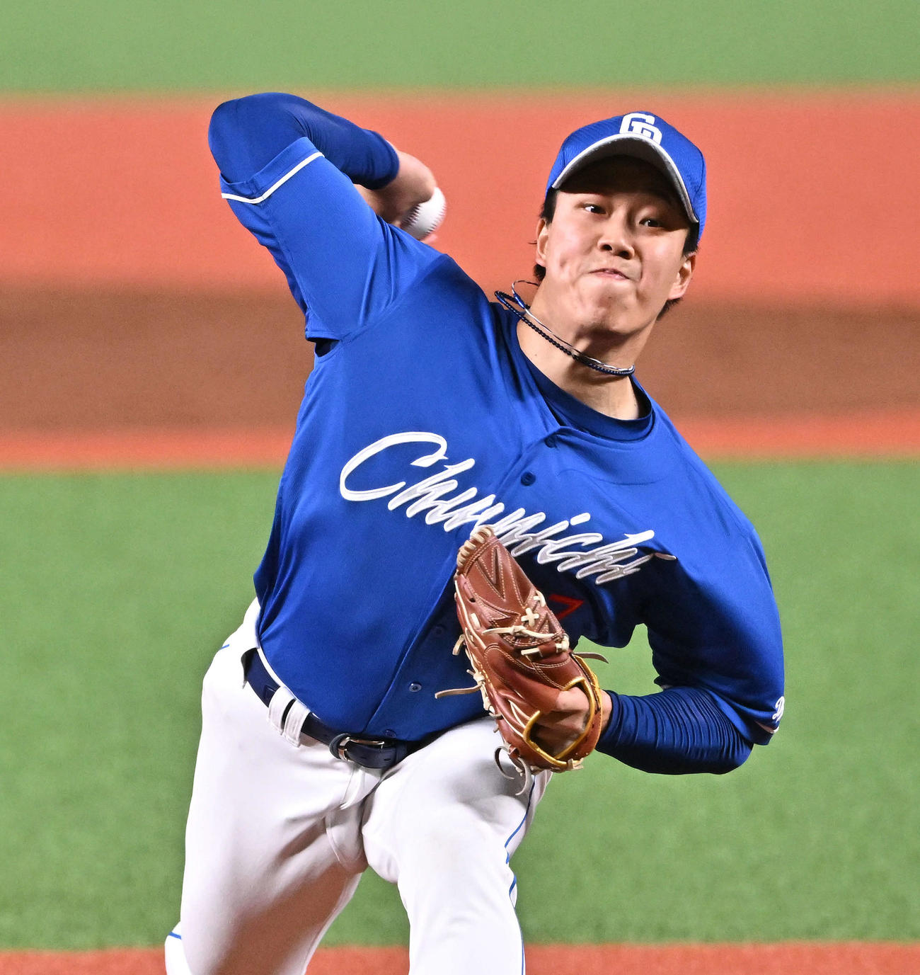 西武対中日　力投する中日先発の柳（撮影・滝沢徹郎）