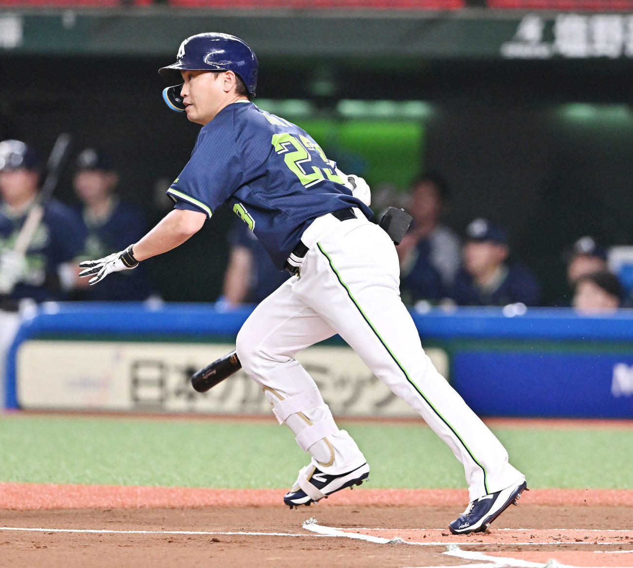 西武対ヤクルト　1回表ヤクルト無死三塁、青木は先制中前適時打を放つ（撮影・滝沢徹郎）