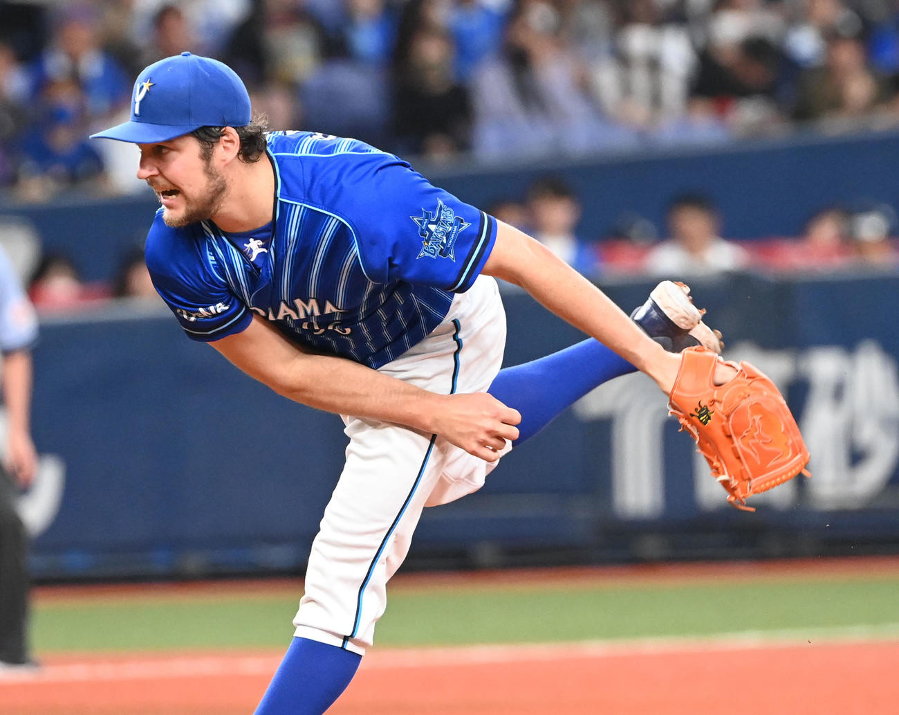 オリックス対DeNA　先発するDeNAトレバー・バウアー（撮影・和賀正仁）