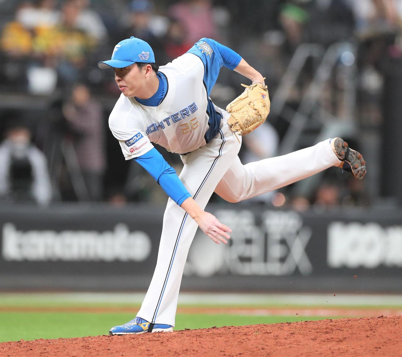 日本ハム対阪神　9回に登板の田中正（撮影・黒川智章）