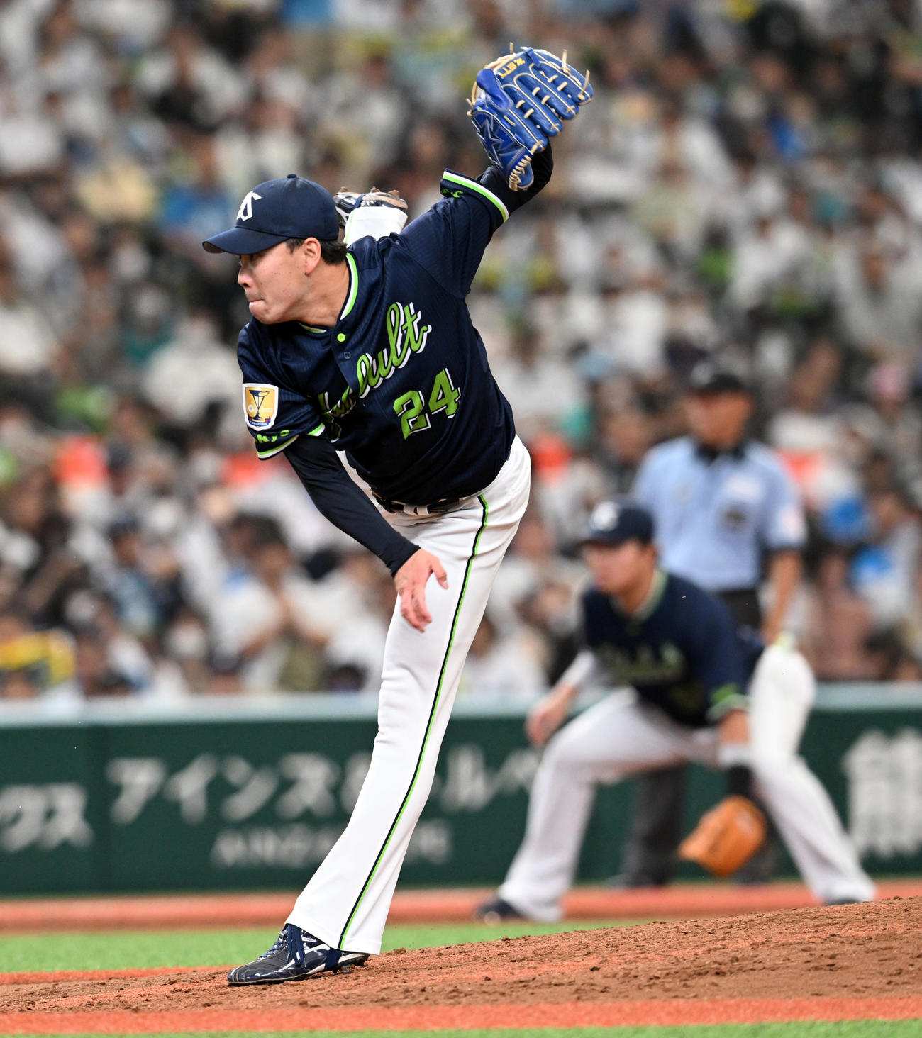 西武対ヤクルト　7回からマウンドに上がったヤクルト星（撮影・たえ見朱実）