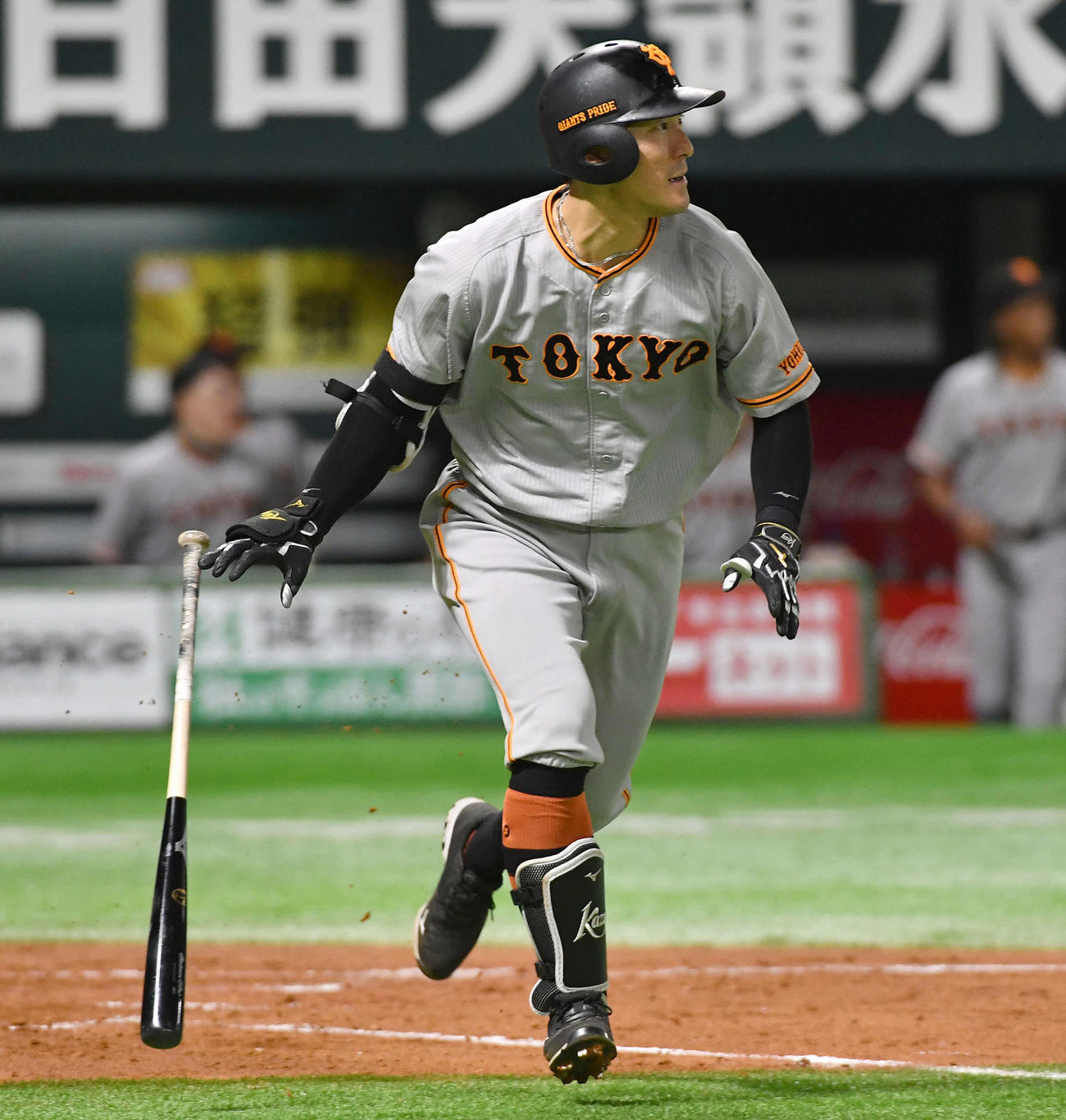 ソフトバンク対巨人　4回表巨人2死二、三塁、梶谷は中前適時打を放つ（撮影・岩下翔太）