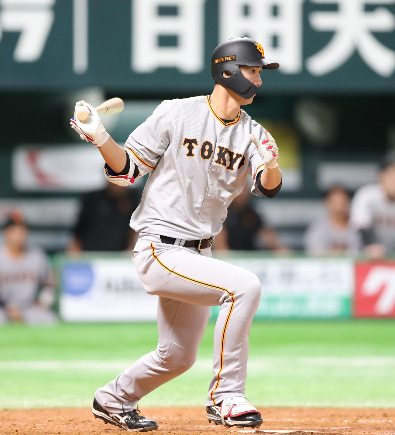 ソフトバンク対巨人　5回表巨人1死満塁、秋広は右前に同点適時打を放つ（撮影・梅根麻紀）
