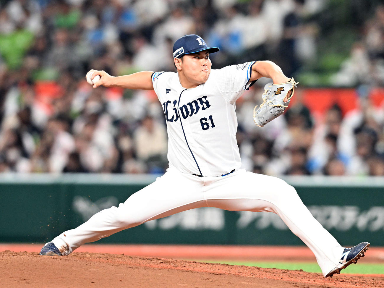 西武対ヤクルト　西武の先発平良（撮影・たえ見朱実）