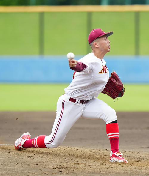 紅白戦の1試合目　白組2番手の名城大・松本（撮影・江口和貴）