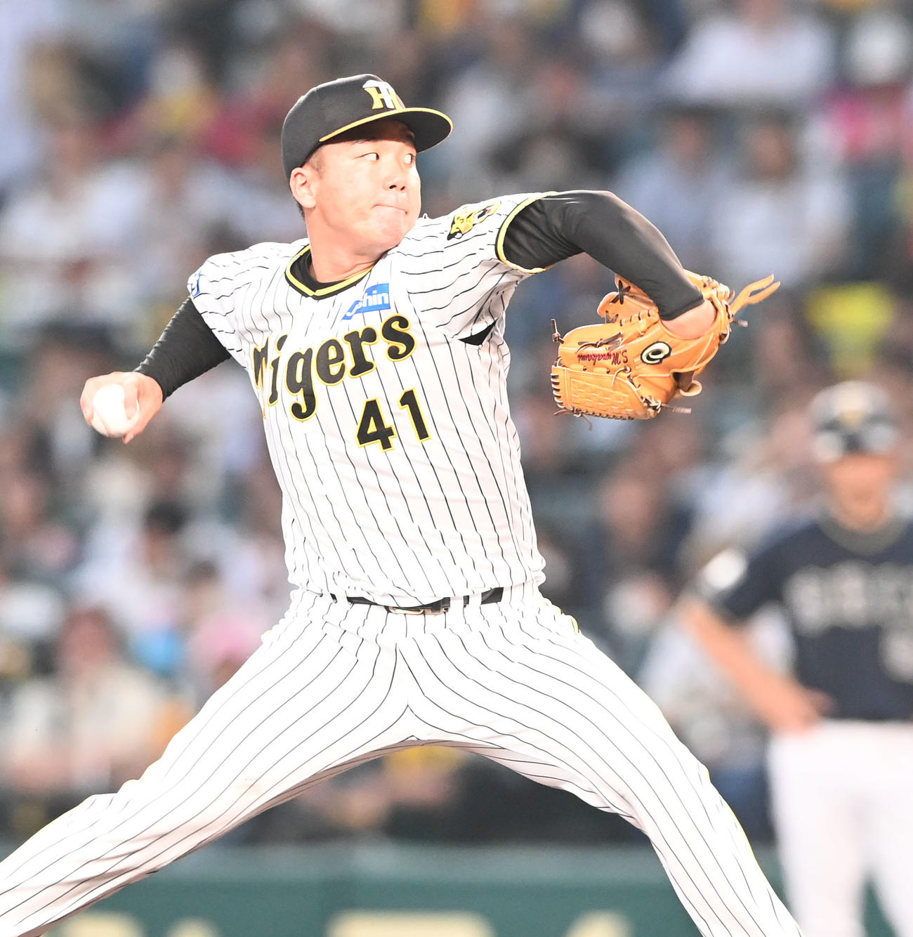 阪神対オリックス　先発する阪神村上（撮影・和賀正仁）