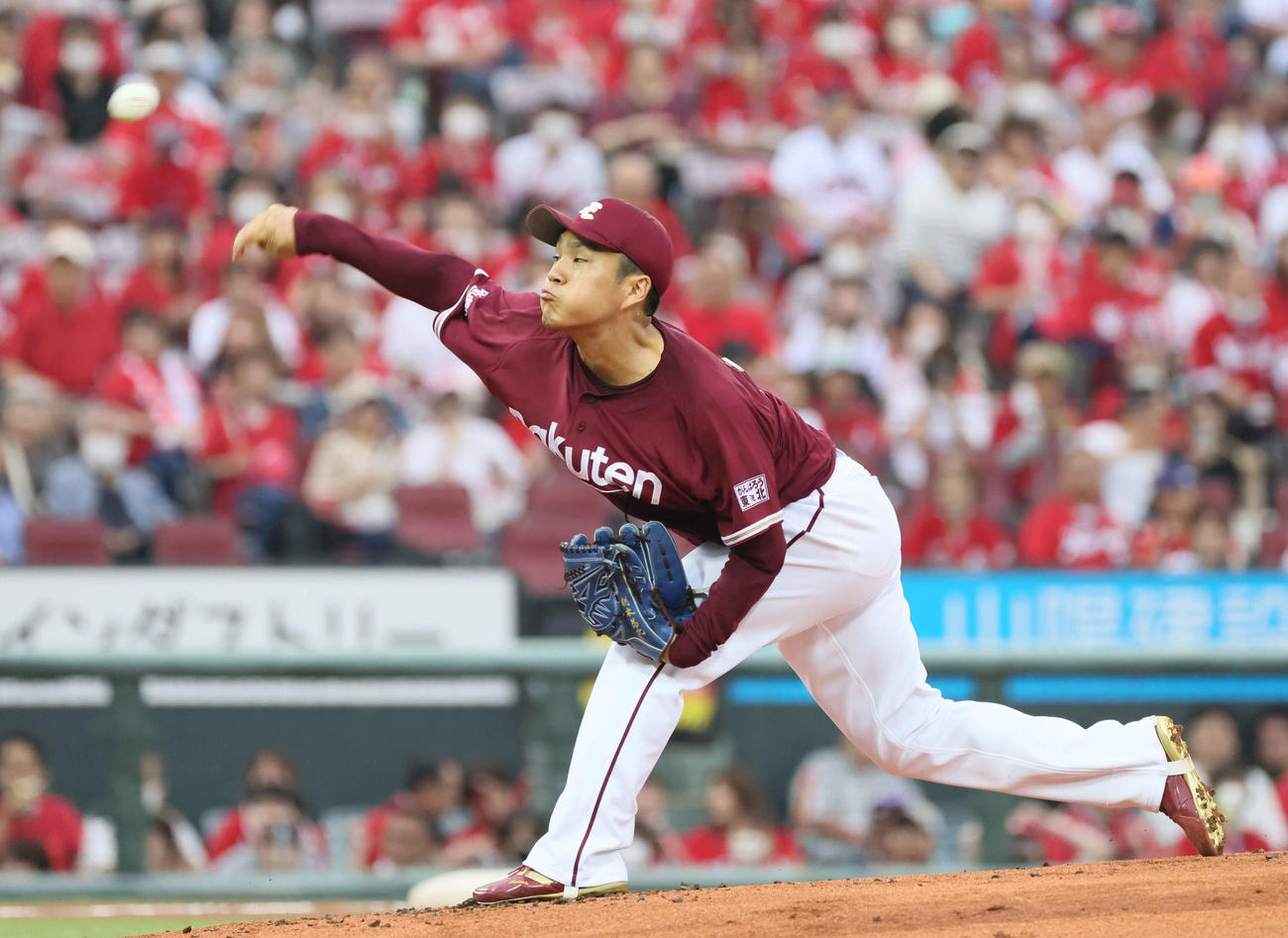 広島対楽天　楽天先発の則本（撮影・加藤孝規）