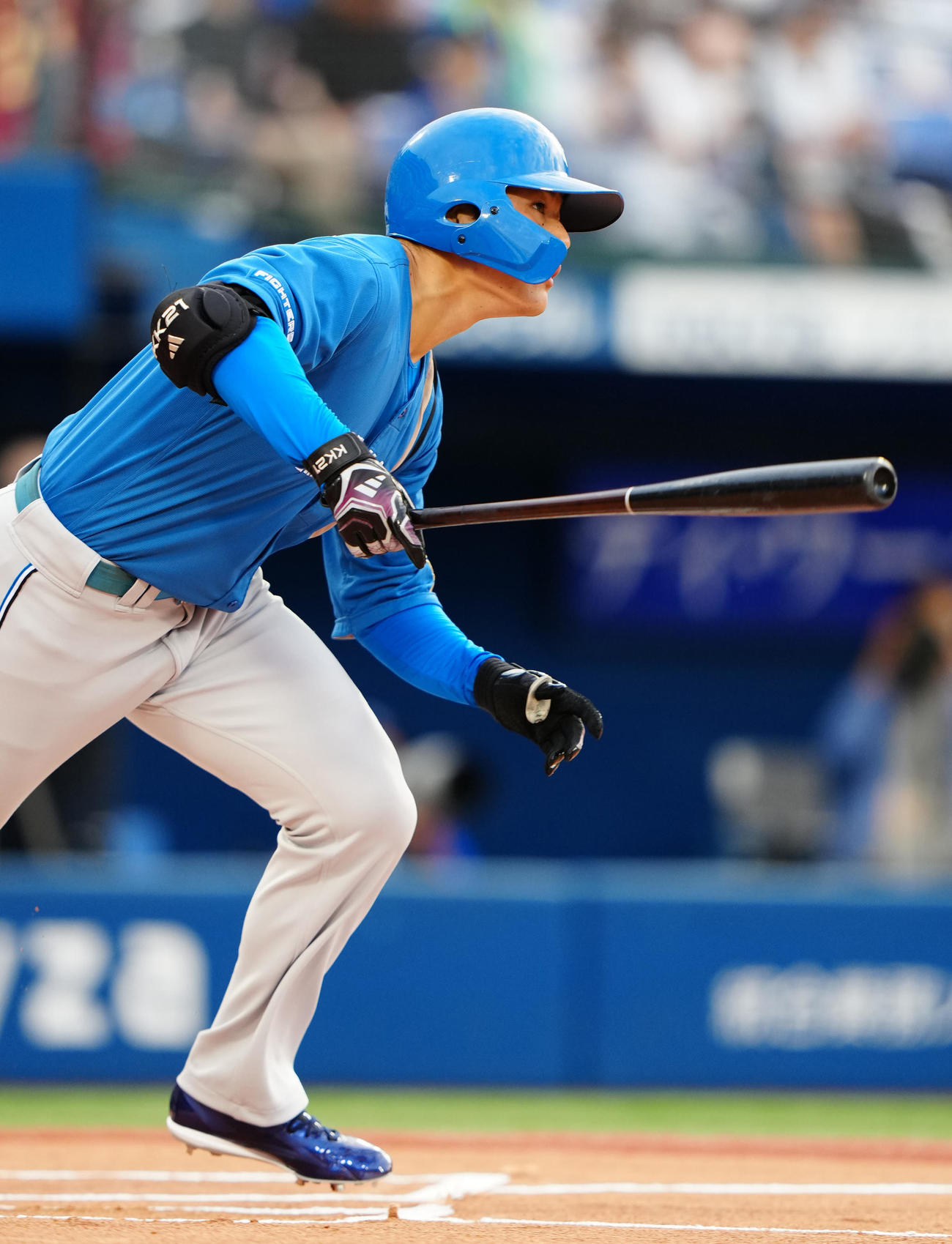 DeNA対日本ハム　1回表日本ハム1死、右前打を放つ清宮（撮影・江口和貴）
