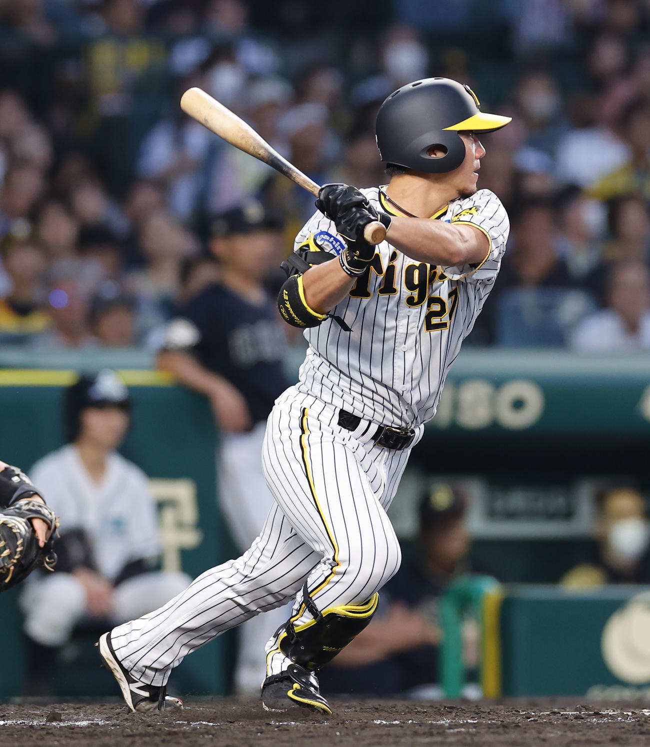 阪神対オリックス　4回裏阪神2死二、三塁、、伊藤将が左前に勝ち越し打を放つ（撮影・藤尾明華）