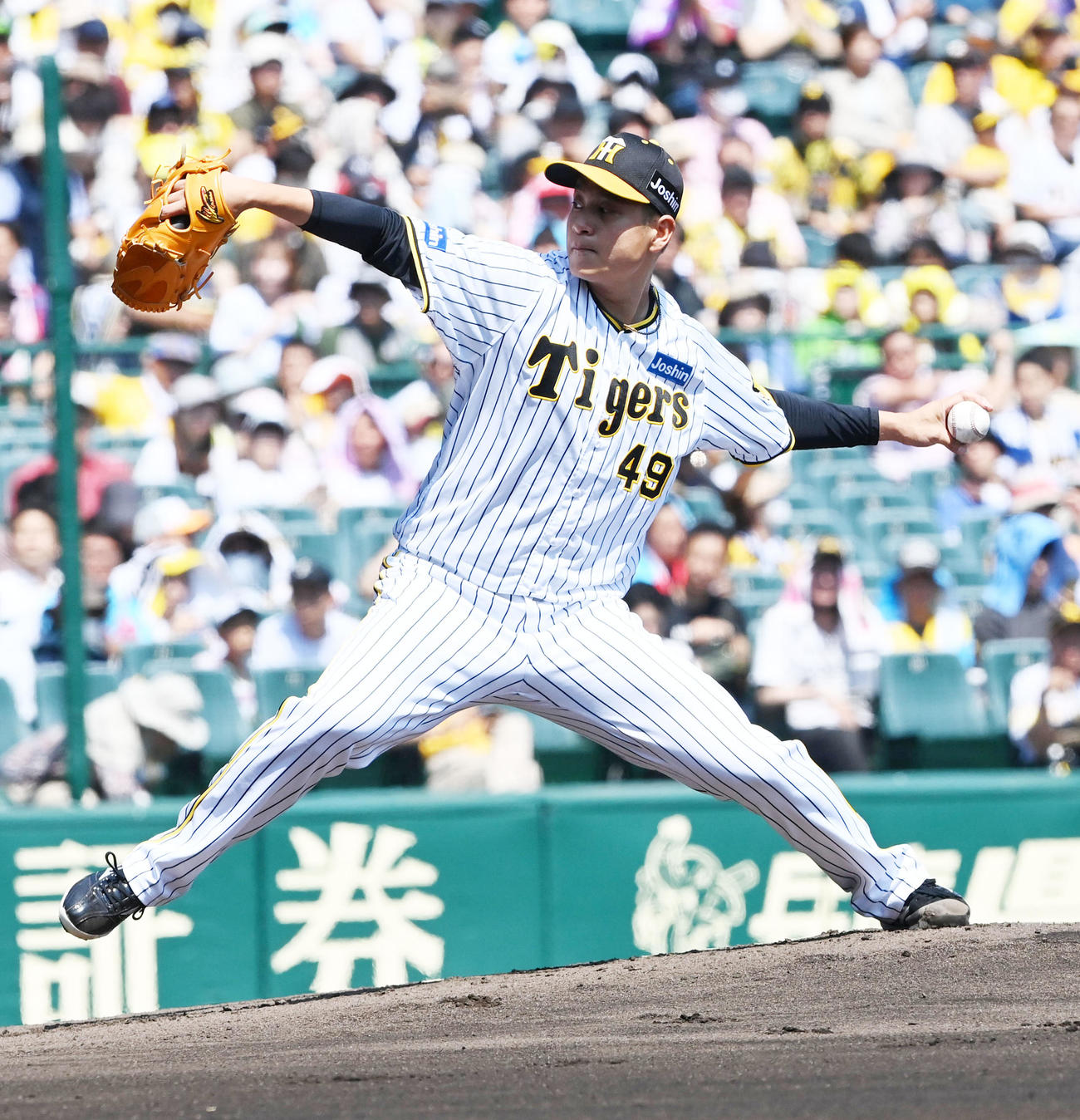 阪神対ソフトバンク　阪神先発の大竹（撮影・前岡正明）