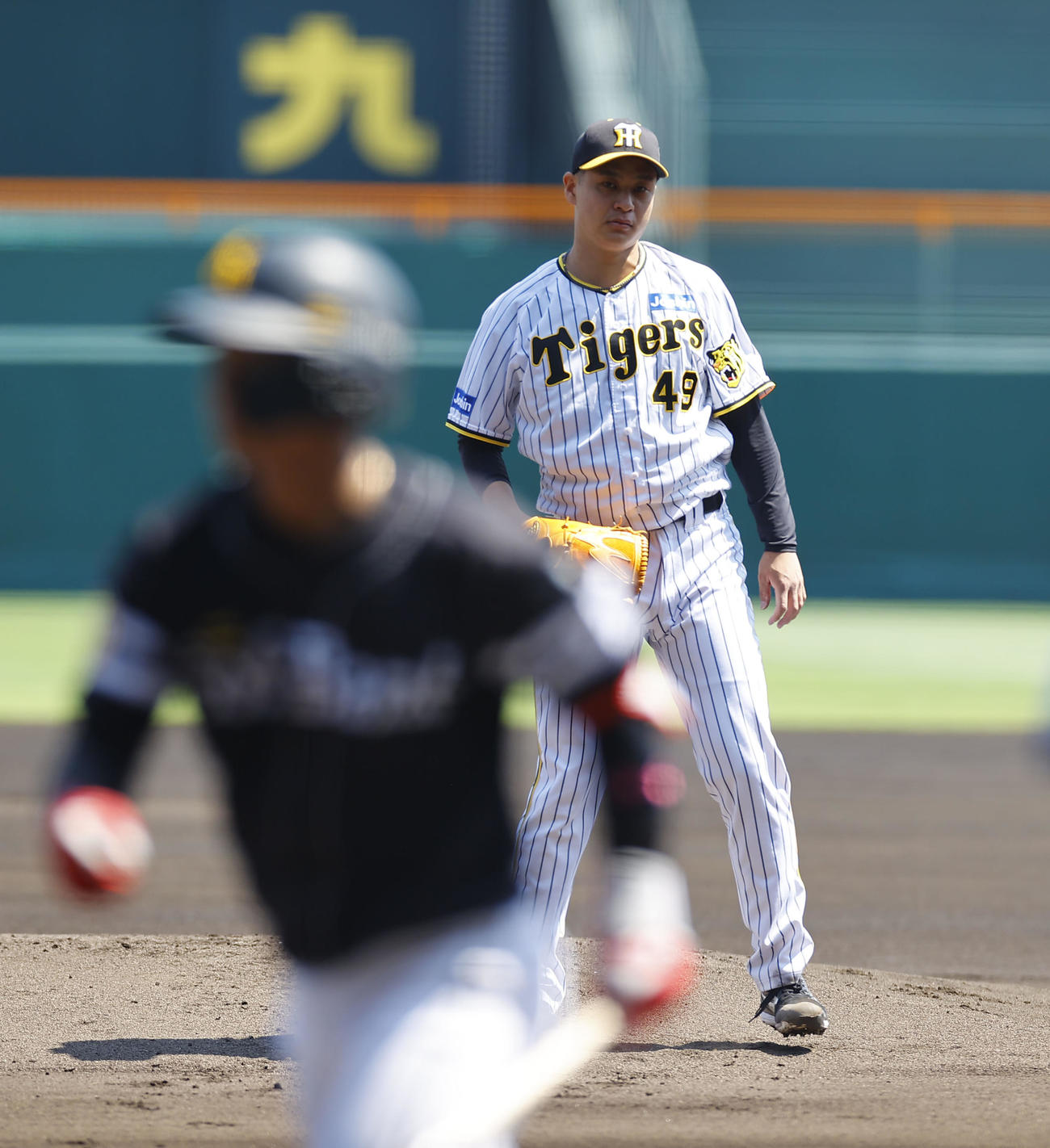阪神対ソフトバンク　1回表ソフトバンク1死、今宮を三振に仕留める阪神先発の大竹（撮影・藤尾明華）