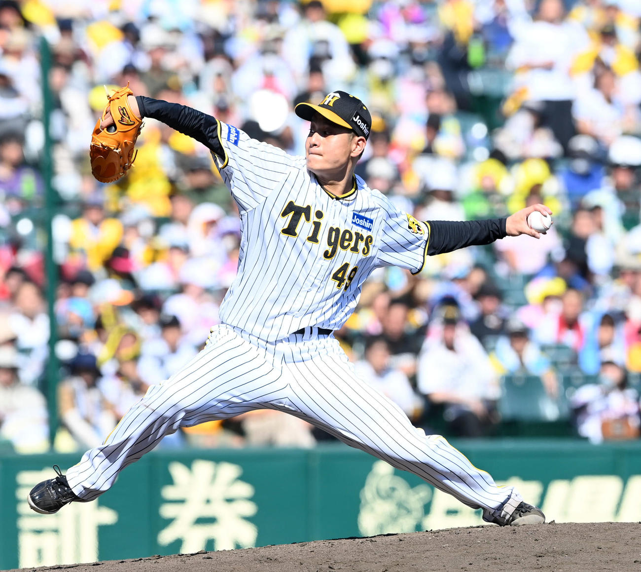 阪神対ソフトバンク　阪神先発の大竹（撮影・前岡正明）