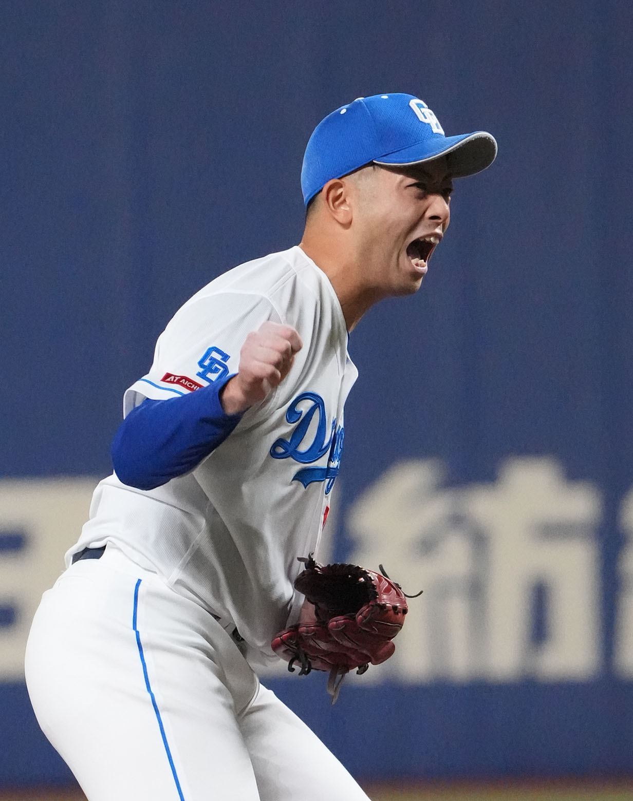 9回表、中日5番手で登場しプロ初登板の松山（撮影・森本幸一）