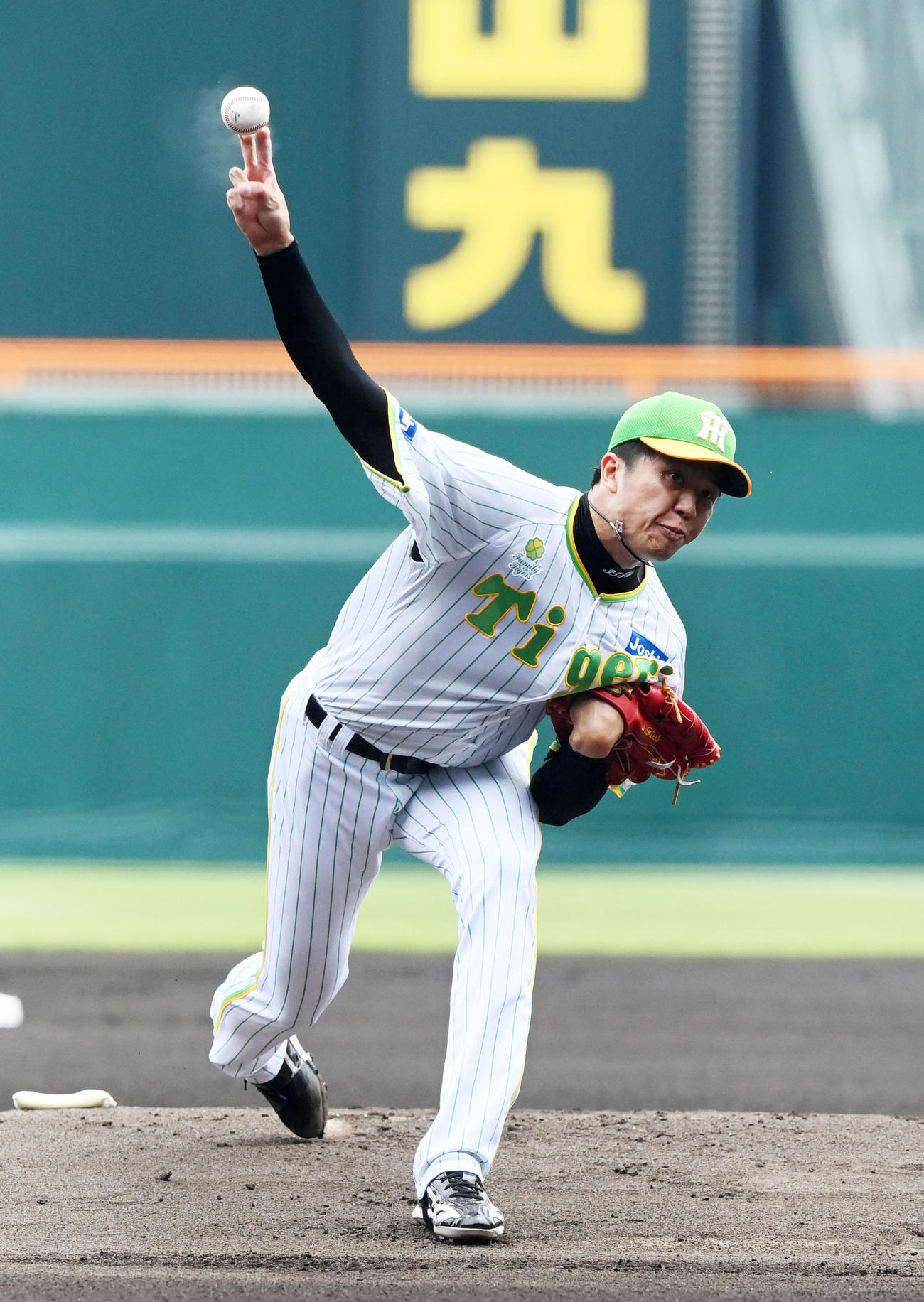阪神対ソフトバンク　阪神先発の才木（撮影・前岡正明）