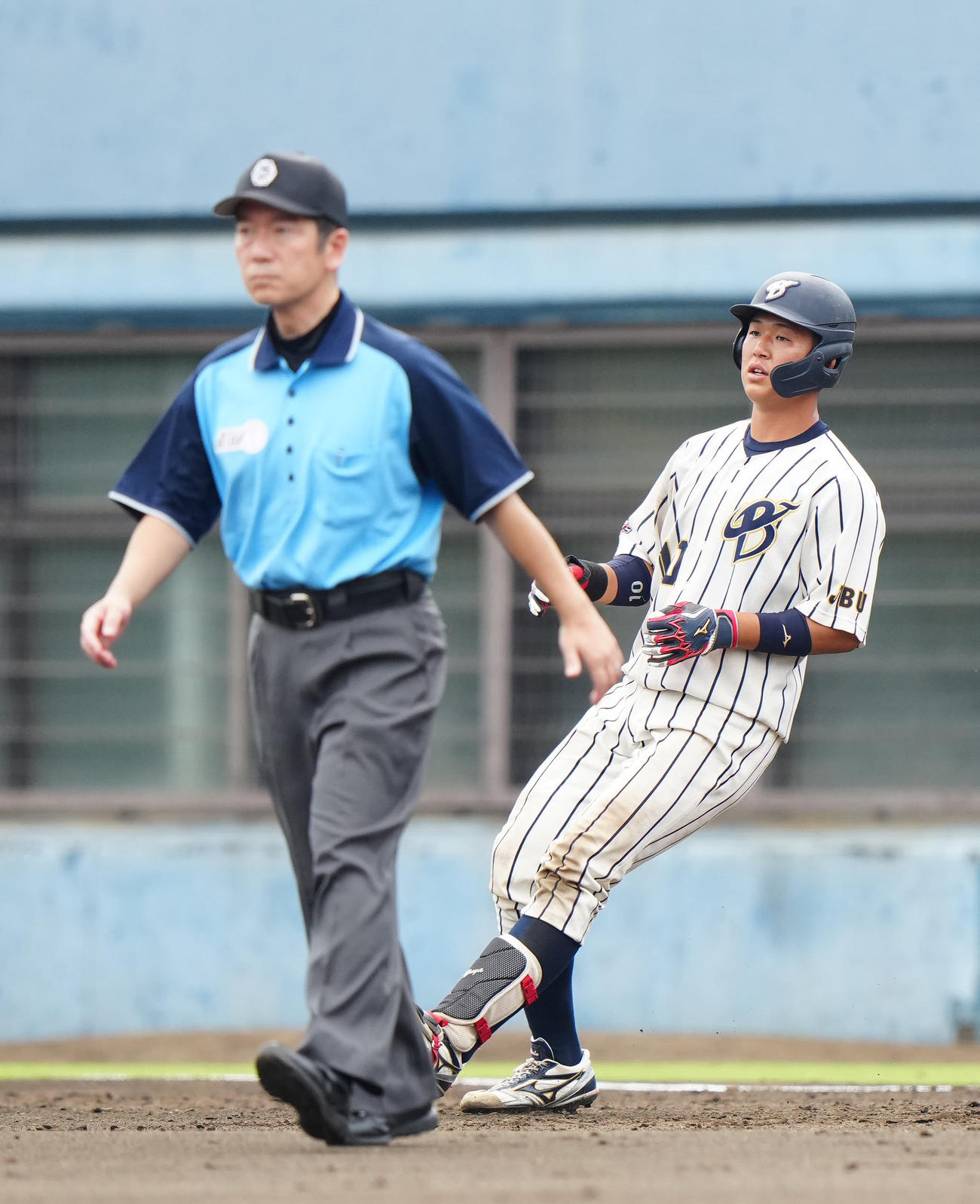 紅白戦の2試合目　3回裏紅組1死一、三塁、左前適時打を放った上武大・進藤（撮影・江口和貴）
