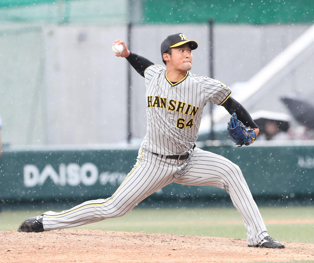 ソフトバンク岡留英貴（2023年6月15日撮影）