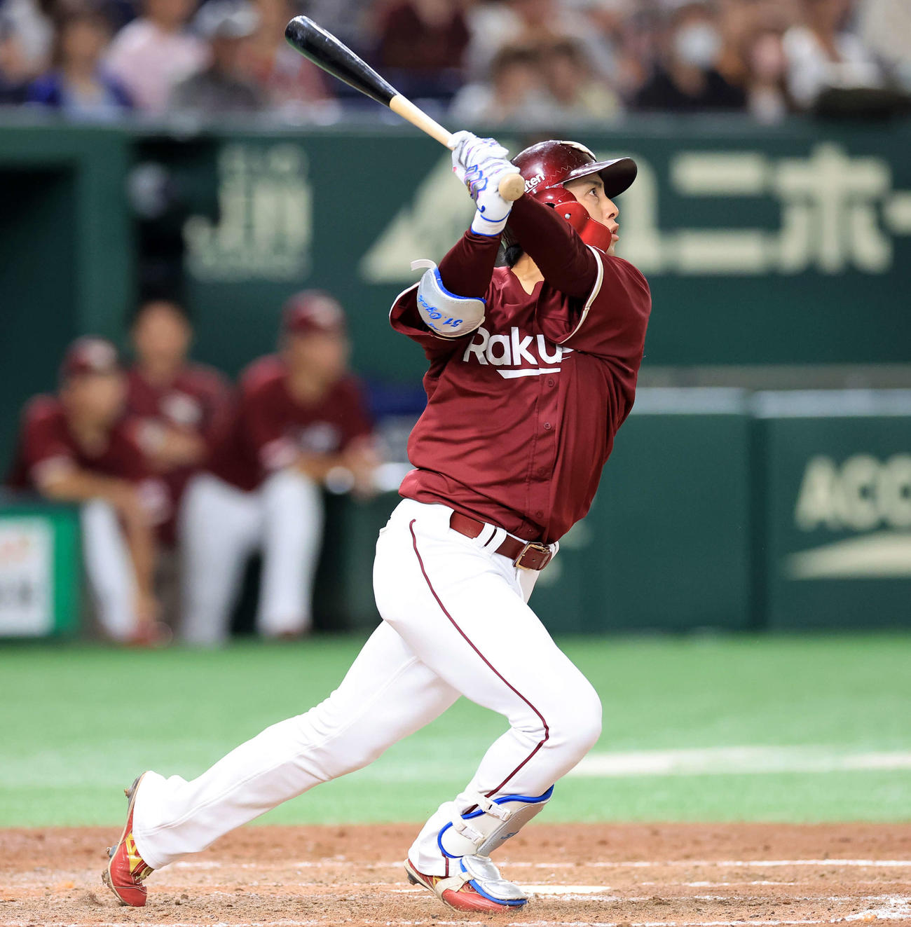 17日の巨人戦、小郷は決勝の2点本塁打を放つ（23年6月17日撮影）