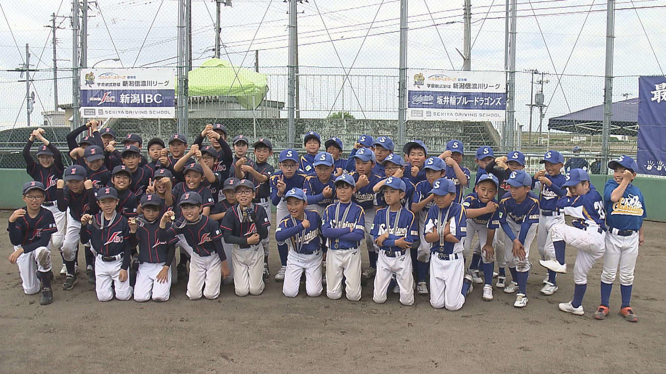 新潟信濃川リーグに参加している新潟IBCと坂井輪ブルードラゴンズ。番組内で取り組みを紹介