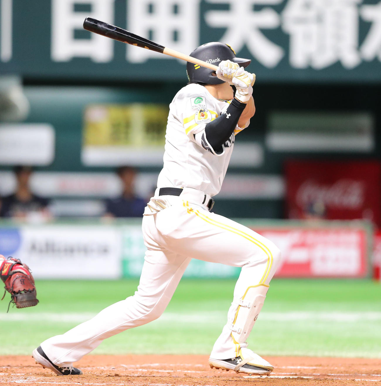 ソフトバンク対オリックス　1回裏ソフトバンク2死二塁、柳田は中前に同点適時打を放つ（撮影・梅根麻紀）