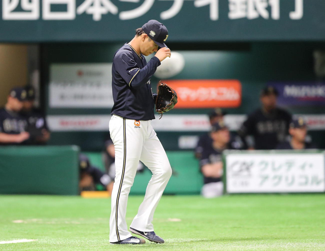 ソフトバンク対オリックス　1回裏ソフトバンク2死二塁、柳田に中前同点適時打を浴びた山本（撮影・梅根麻紀）